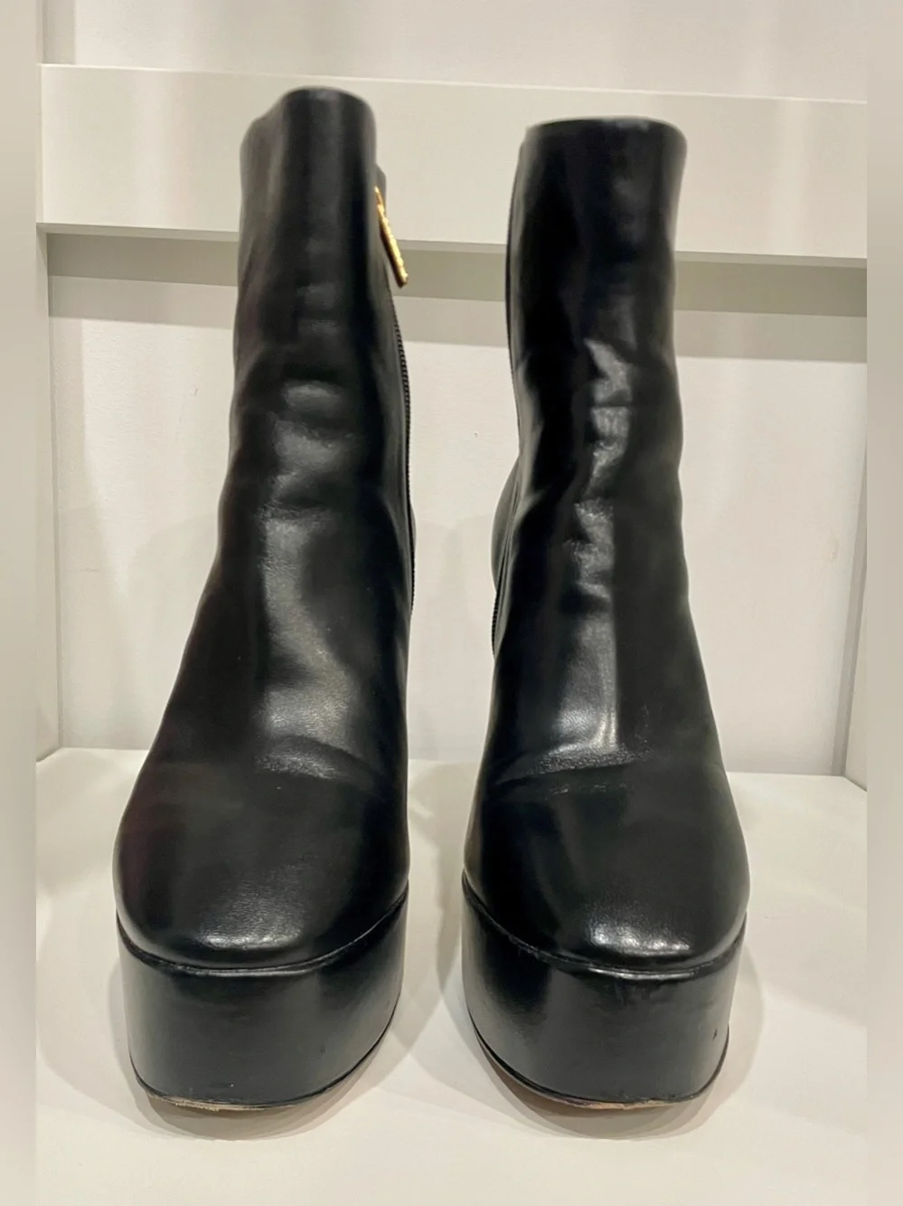 Saks Fifth Avenue buttery soft
